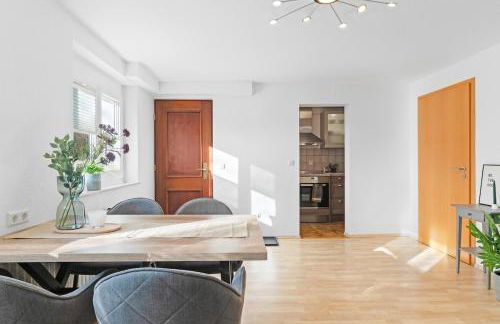 Helles & ruhiges Apartment nahe A81 - Foto 4