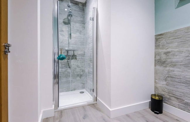 Old Trafford Two-bedroom Stay by Belvilla - Photo 20