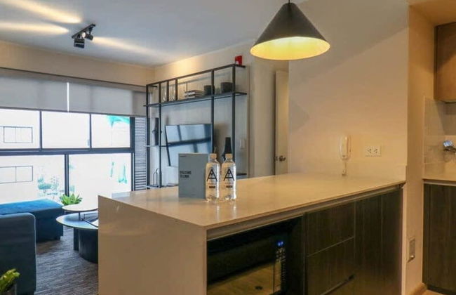 w Perfect 1BR in Barranco - Photo 3