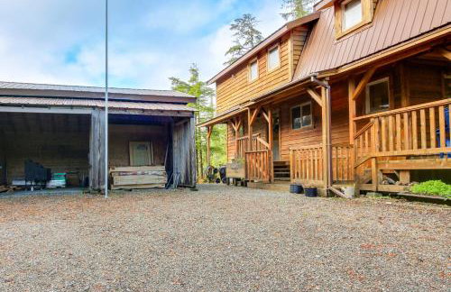 Forested Coffman Cove Cabin with Wood-Burning Stove! - Foto 27
