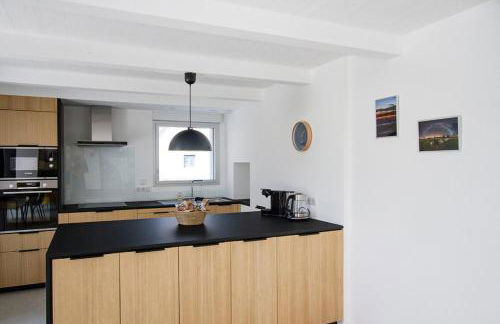 Tipoz'Immo - Ti Marin 500m de la plage et restaurant à pied - linge inclus et lits faits - wifi inclus - grande terrasse plein sud - spacieuse - lumineuse - Foto 8