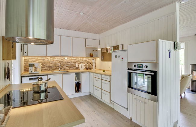 "Chrissie" - 150m from the sea - Foto 4