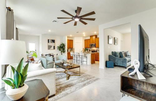 12 Mi to San Antonio River Walk Home with Yard! - Photo 4