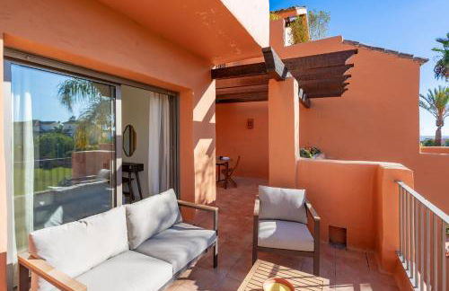 Tropical Apartment between Marbella and Estepona - Photo 11