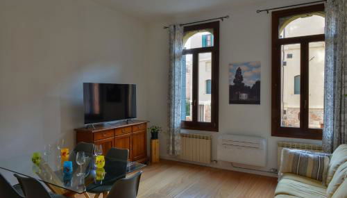 Ca' Dino Venice - Canal View - Foto 3