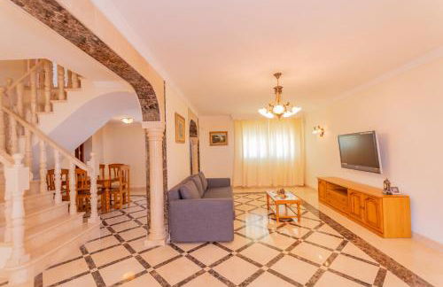 Cubo's Villa Paraiso - Photo 65