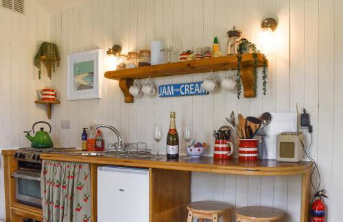 The Shepherds Hut At Rosewood House - Foto 4