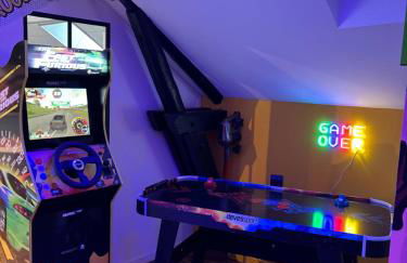 GAME ZONE Maison Unique hyper centre ville, proche toutes commodités - Foto 31