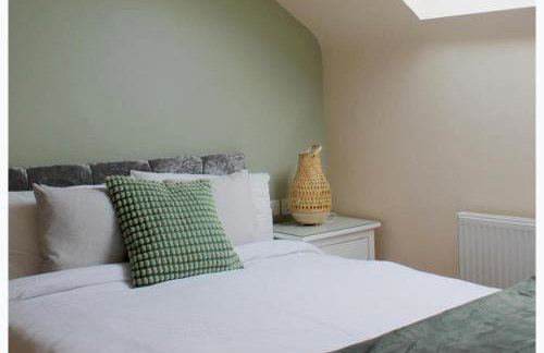 1 Bed Flat - Sleeps 2 - Parking - Wifi - Photo 3