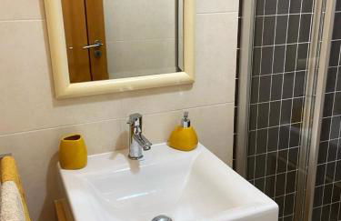 Maura's Holiday House - Foto 4