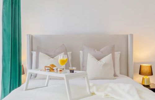 Cinéma Moon Luxury - Gare 3min - Proche Paris - Foto 7