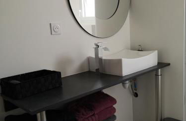 A DEUX PAS DE BEAUVAL - LE GITE - Foto 15