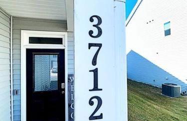 Simple Elegant Single Family Home DT Raleigh - Foto 52