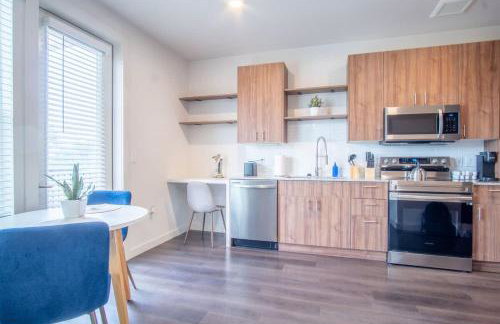 Boulevard Stays Comfortable 1BR Suite w Pool Parking Gym 05 - Foto 14