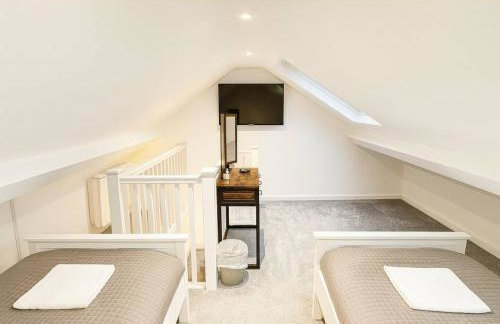 Spacious 2-Bed - Hospital & City Nearby Parking Pet Friendly - Foto 5