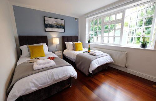 Riverwalk Apartment One - Photo 9