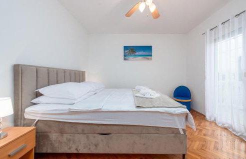 Four-Bedroom Holiday Home Lovinac With An Outdoor Swimming Pool 09 - Foto 48