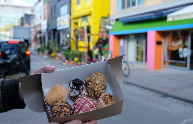 Toronto's Kensington Market Donut Tour - Foto 10