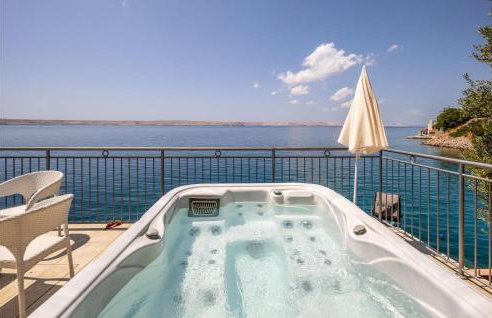 Beautiful Home In Lukovo Sugarje - Foto 9