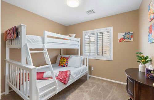 Putting Green, Pool and Spa! San Tan Valley Escape - Foto 24