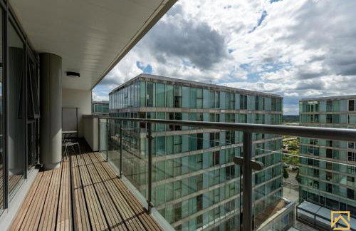 Luxury 2-bed In central MK By Valore Property Services - Photo 26