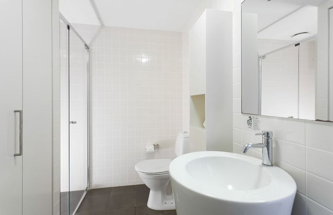 Evolution Apartments - Photo 29