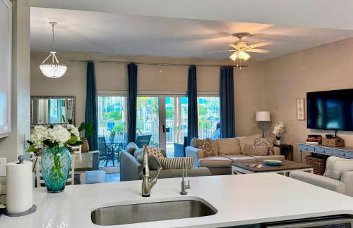 Poolside Ground Floor Villa-Near Heat Pool/Hot tub - Foto 13