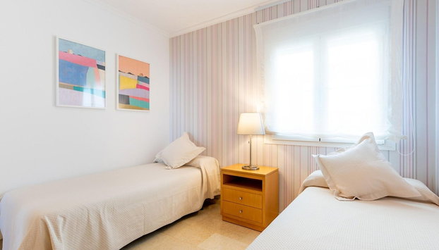 Apartment in Spain Near the Beach - Foto 3, Habitación