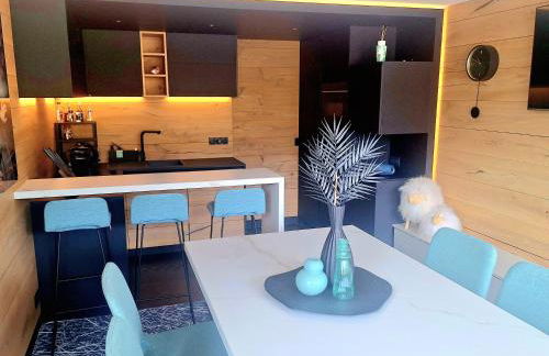 App d'exception 8pers, 66 m2, plein sud, confort, sauna, au calme, rénovation 2024 - Foto 8