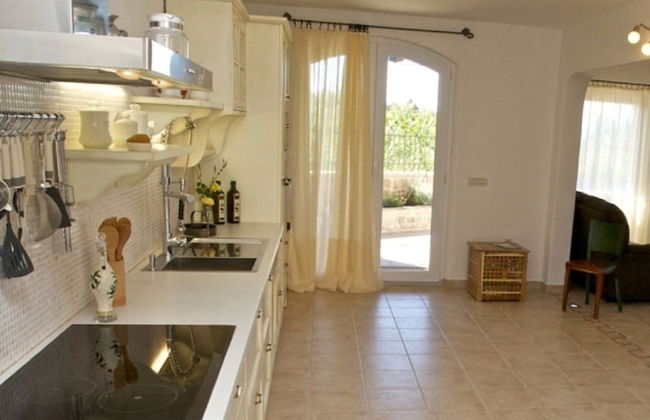 Adorable Villa With Swimming Pool and sea View - Foto 8