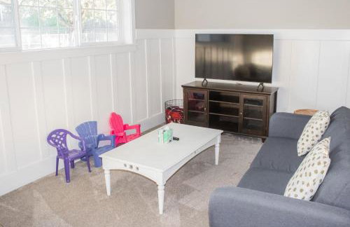 Family Friendly Home - Utah Valley Sanctuary - Photo 14