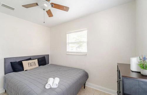 Pvt ROOM in Shared home Near Beach - Foto 44