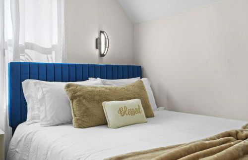 Sleeps 12 - Hot Tub - Pool - Game Room & Fire Pit! - Foto 33