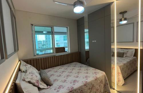 Apê estilo Resort c/ pé na areia e vista mar, próximo ao Beto Carrero - Foto 10