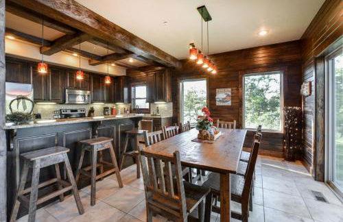 Chalets Resort Luxury Lakefront Villa Amazing View 2 Pools Free Amenities Dock - Foto 41