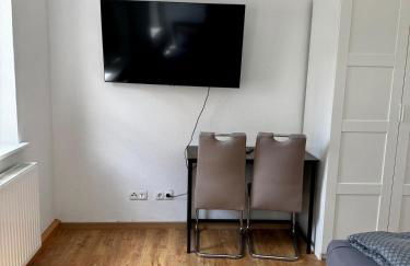 Premium Quartier - Modernes Apartment, 2 Schlafzimmer, WLAN, Parken, Küche - Foto 10