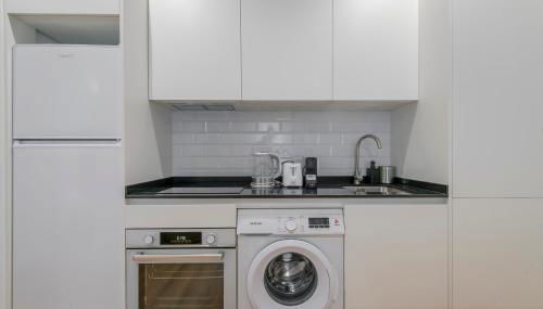 Retiro con parking para 4, vive la Latina - Photo 5