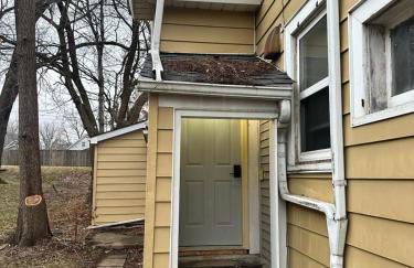 Mellow Yellow Hideaway - Photo 10