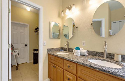 2 Suites, 1 King, 5 Beds: Pool. Games Room #810 - Foto 8