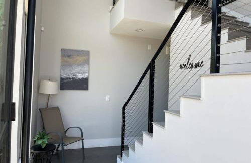 Modern 2-Home Private Oasis w Pool Hot Tub in DT - Foto 44