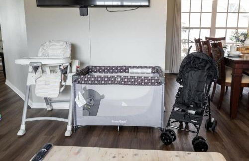 New Listing Pool and Game Room 4BR - Foto 38