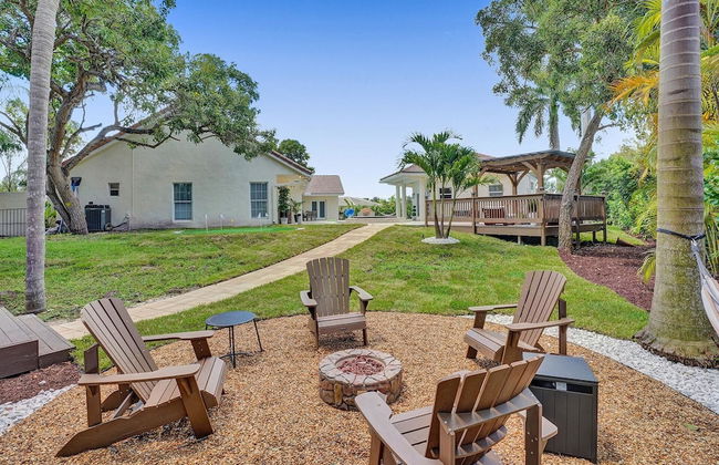 The Grand Luxe 8BR Villa w Pool and Basketball - Foto 44