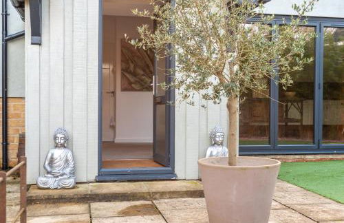 Cotswold holiday let with hot tub - The Old Garage - Foto 42