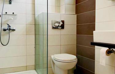 FREDDY'S PLACE - Photo 11