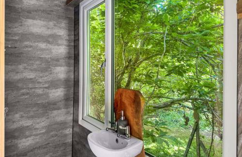 Bats About - Uk45788 - Photo 7