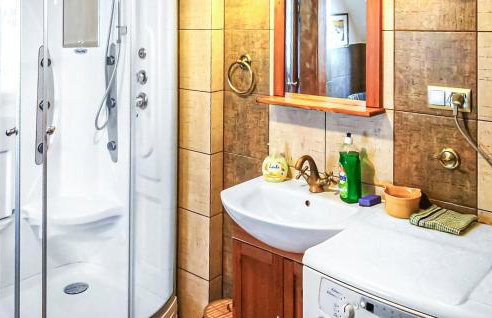 Gorgeous Apartment In Sobótka With Wifi - Foto 18