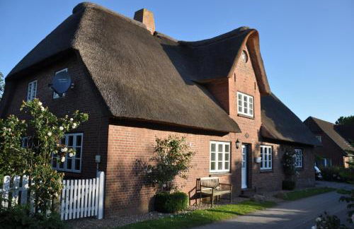 Altes Standesamt Familienwohnung - Foto 1