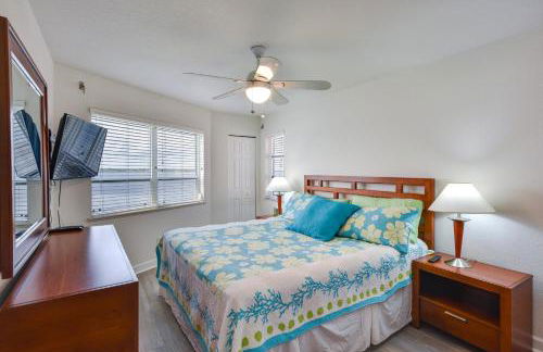 Waterfront Nettles Island Beach House Pool Access - Photo 10