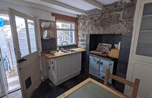 Traditional Fisherman's Cottage with 3 bedrooms - Photo 8