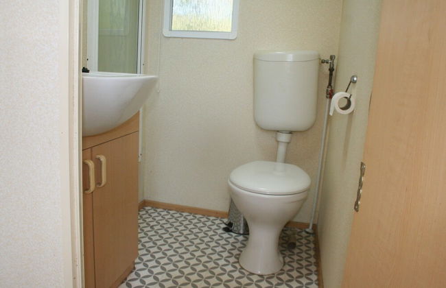 Lovely Bk Calypso Bluebird 6 Berth Holiday Caravan - Photo 8